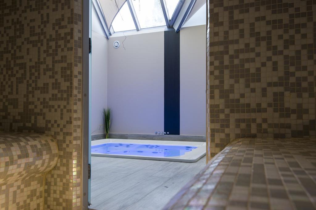 Espace Zen'Ing Gondecourt Ngoại thất bức ảnh
